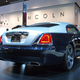 Illustration for article titled The Rolls-Royce Wraith Has a Slightly Less Erect Spirit of Ecstasy